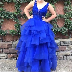 Ellie Wilde prom dress